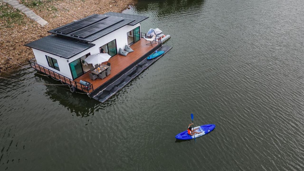Lakeation Kanchanaburi Ban Wang Khun Knachen Exterior photo