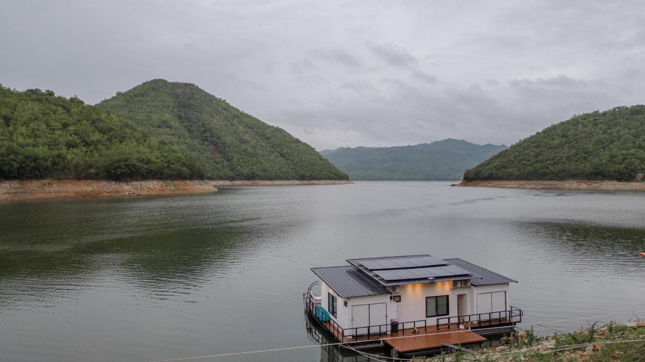 Lakeation Kanchanaburi Ban Wang Khun Knachen Exterior photo